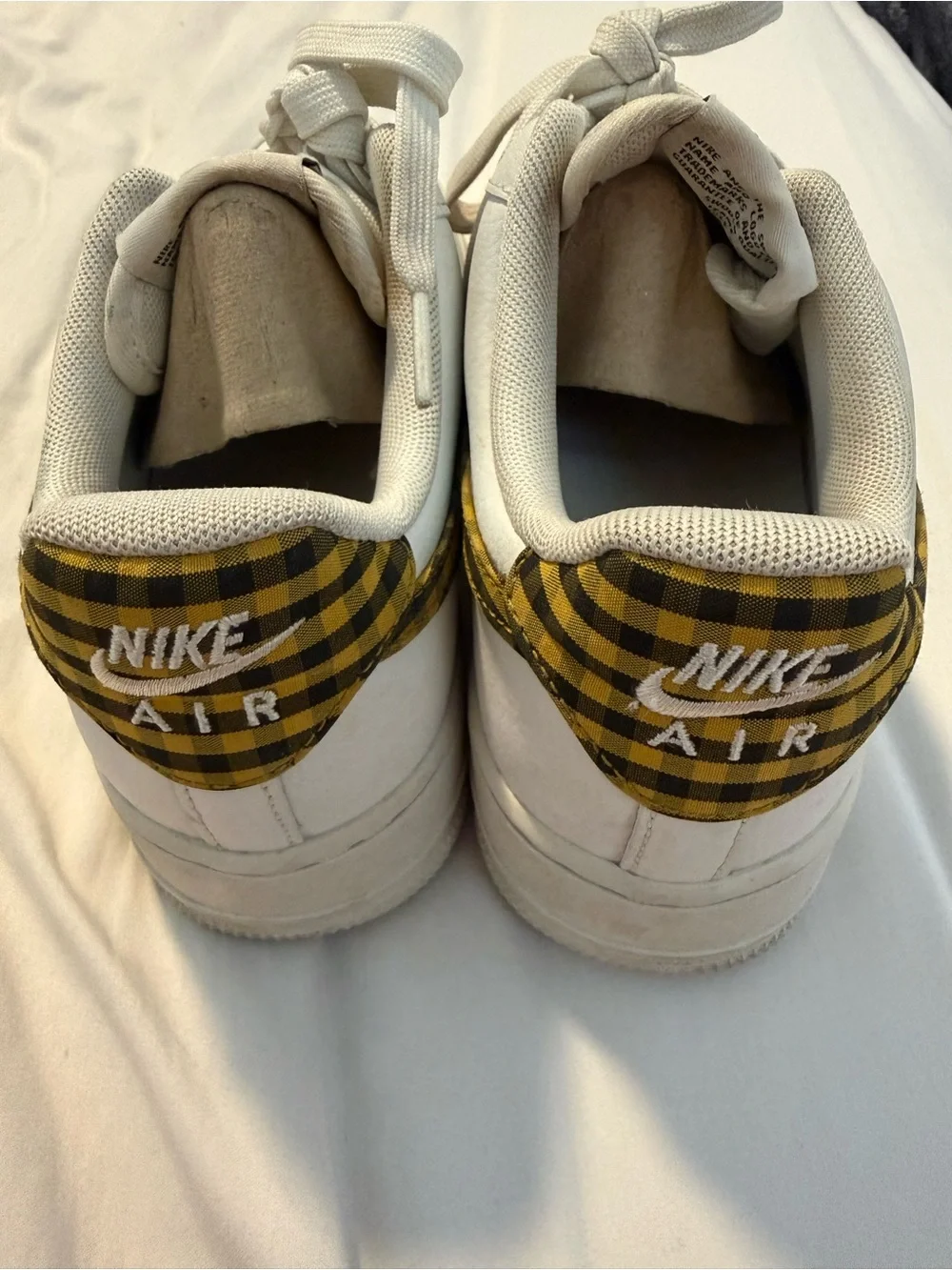 Nike Womens Air Force 1 Low Bronzine Gingham Yellow Black Plaid size 8